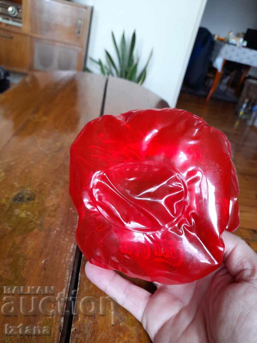 Delivery of Souvenir Coca Cola, Coca Cola