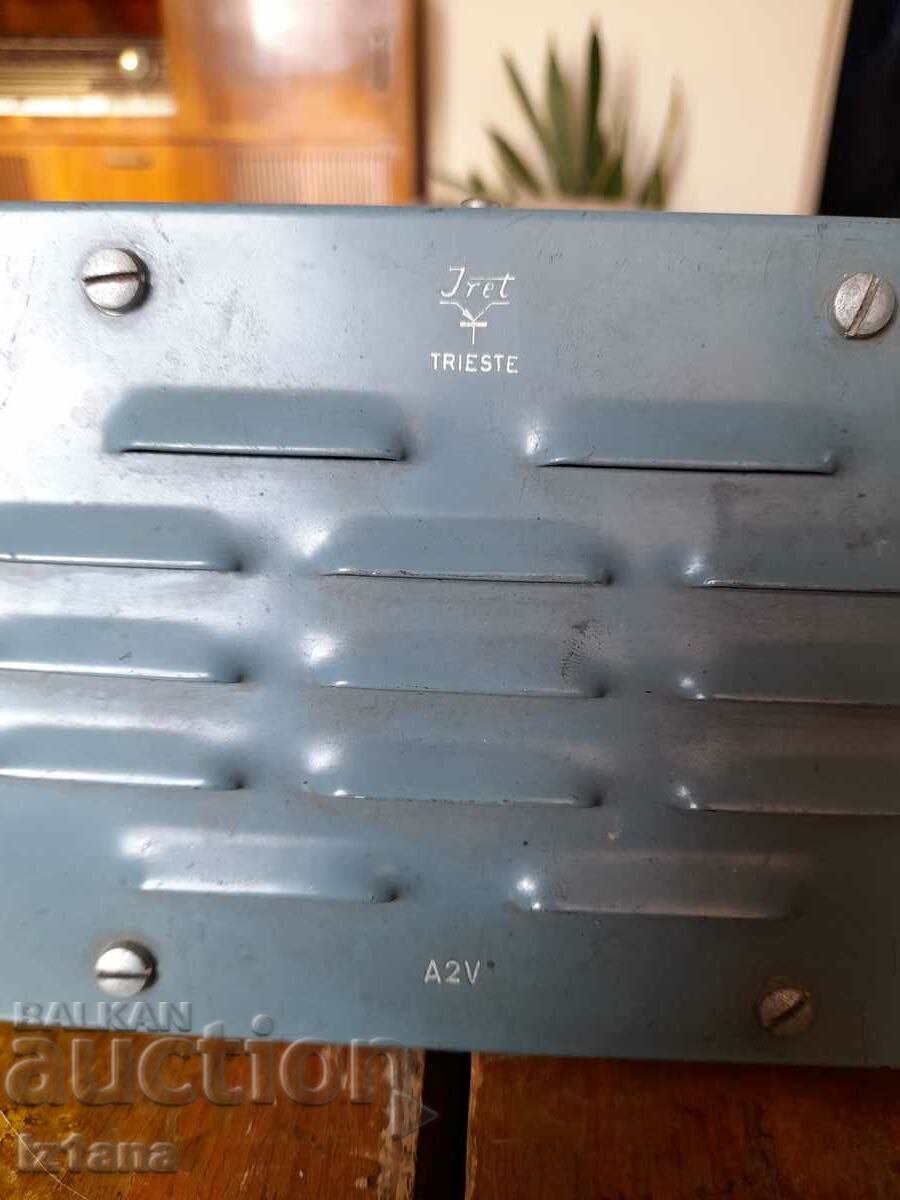 Vechi difuzor Jjet Trieste cu preț 40.00 BGN | € 20.45