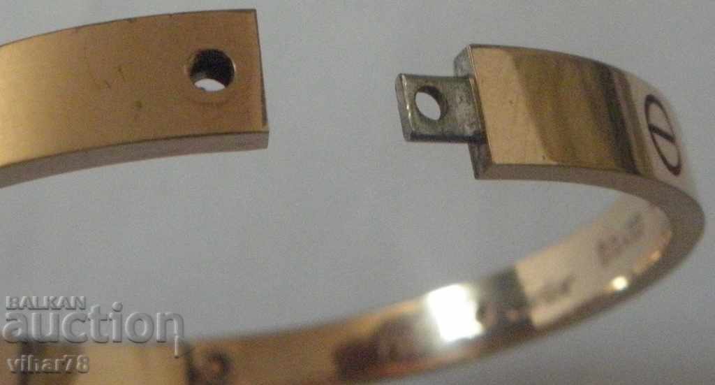 Παράδοση βραχιόλι επιχρυσωμένο με πέτρες-Cartier-Cartier Παράδοση βραχιόλι επιχρυσωμένο με πέτρες-Cartier-Cartier