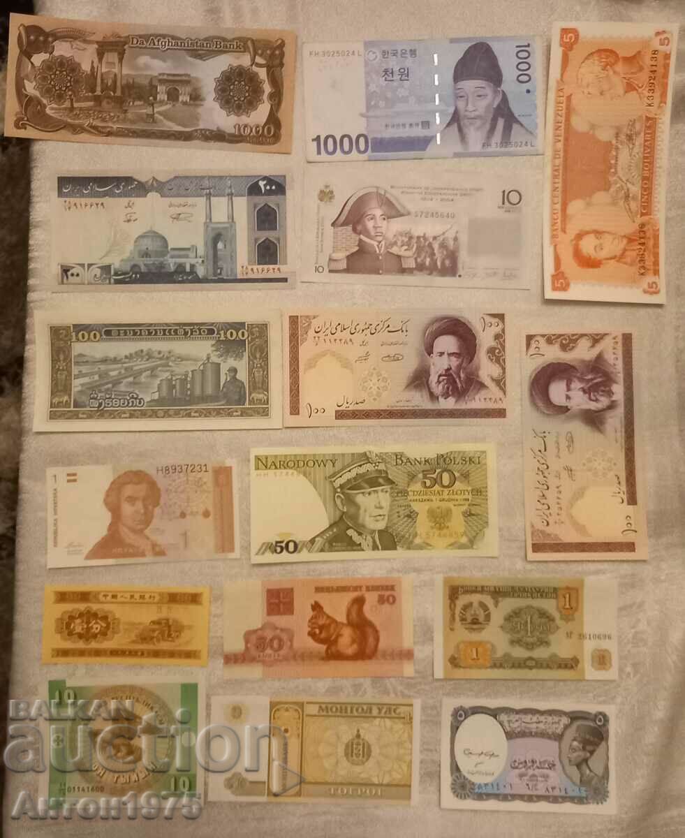 Banknotes from around the world
