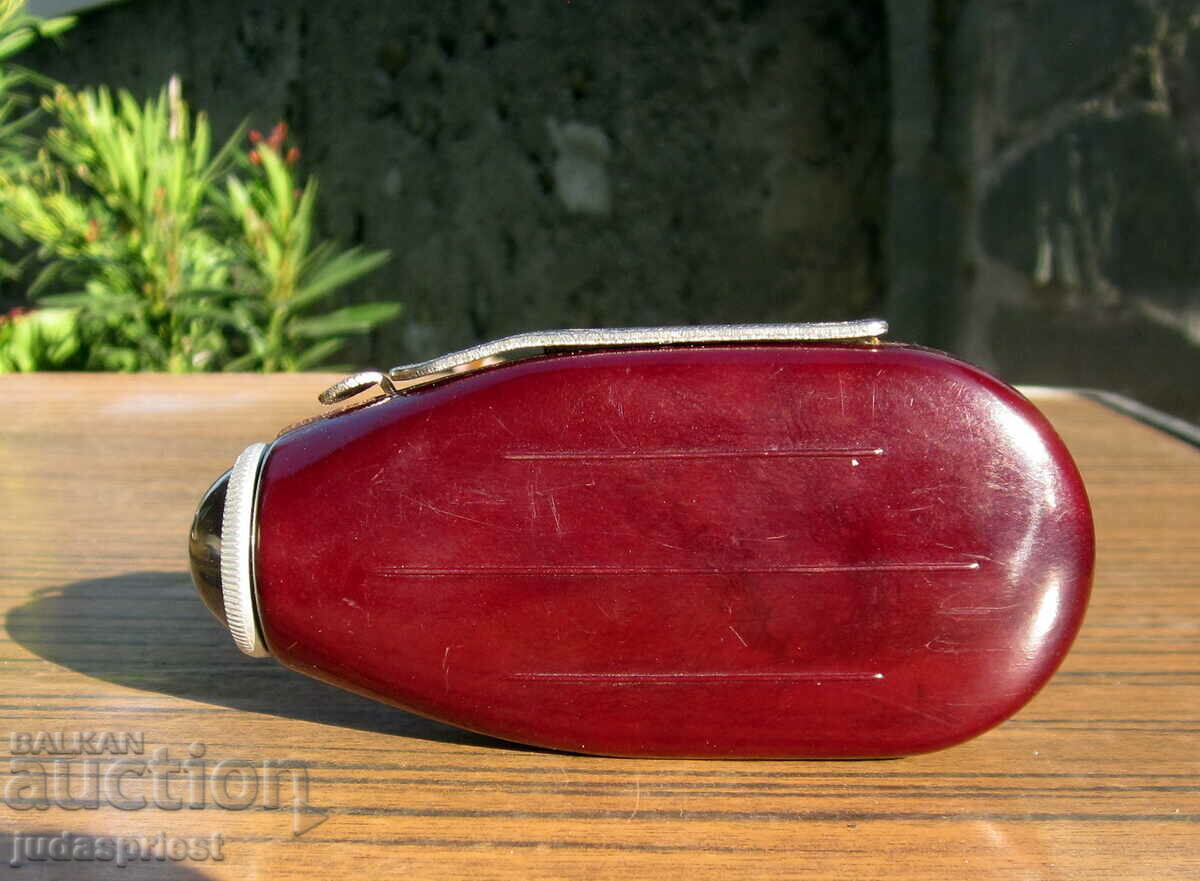 Δημοπρασία Γερμανικός στρατιωτικός μηχανικός φακός δυναμό βακελίτη του Β' Παγκοσμίου Πολέμου