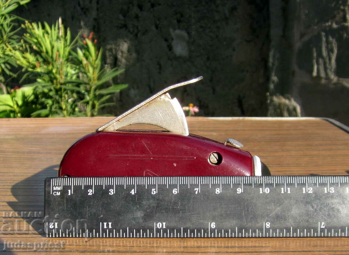 Γερμανικός στρατιωτικός μηχανικός φακός δυναμό βακελίτη του Β' Παγκοσμίου Πολέμου - 7