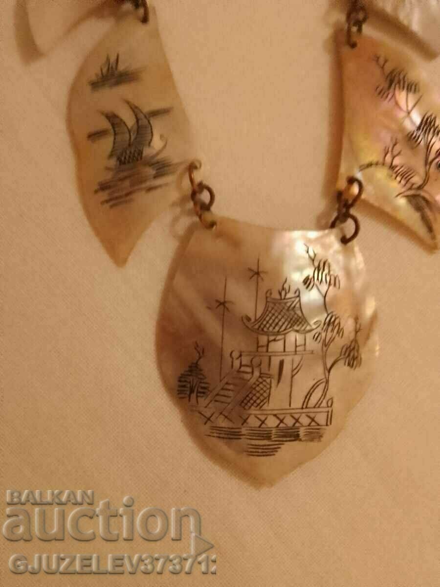 Asian Rare Authentic Silver Painted Mother of Pearl Necklace with price € 204.01 | 399.01 BGN Asian Rare Authentic Silver Painted Mother of Pearl Necklace with price € 204.01 | 399.01 BGN