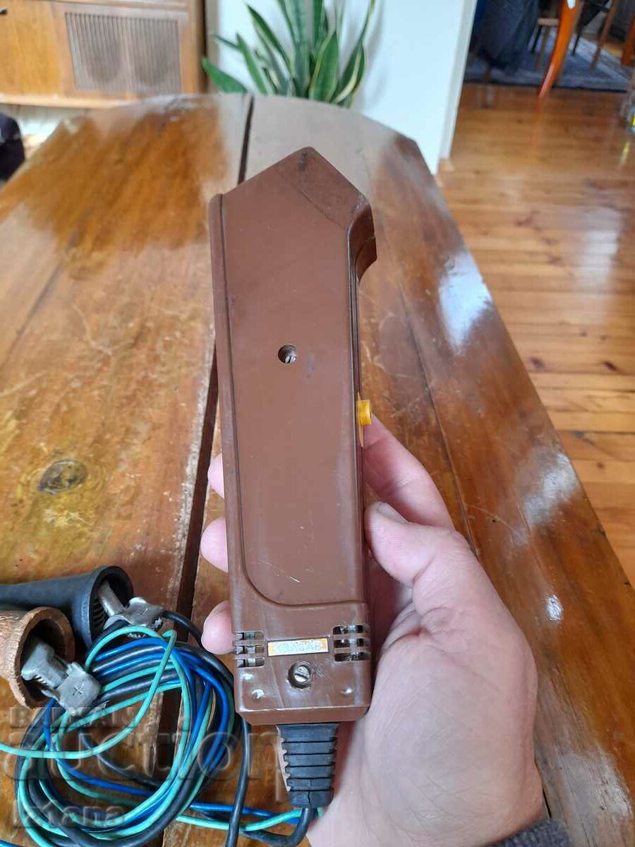 Delivery of Old strobe light Delivery of Old strobe light