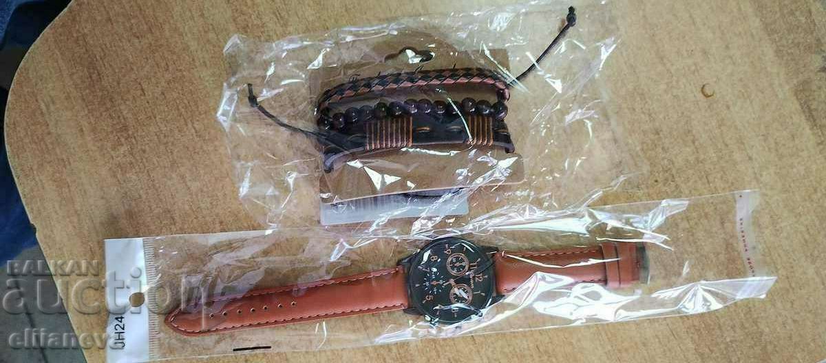 Auction Hov Watch with 3 leather chains Auction Hov Watch with 3 leather chains