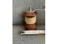 râșniță veche și elegantă de condimente (funcționează perfect)