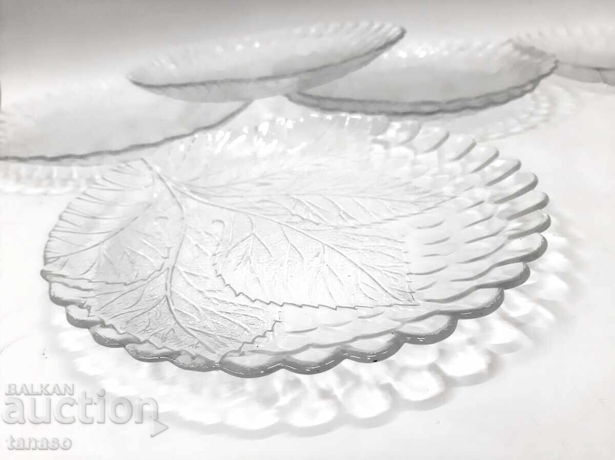 Set of 6 vintage glass cocktail plates (6.2)