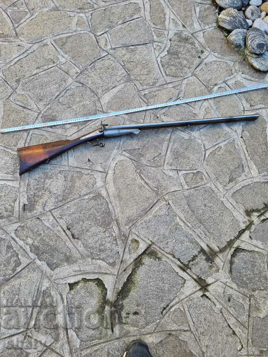 An old rifle.
