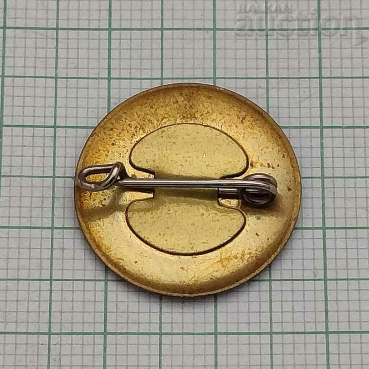 MIA X REPUBLICAN SPARTAKIADA 1989 BADGE GREEN with price 2.00 BGN | € 1.02