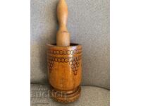 Mortar vechi din lemn - 6