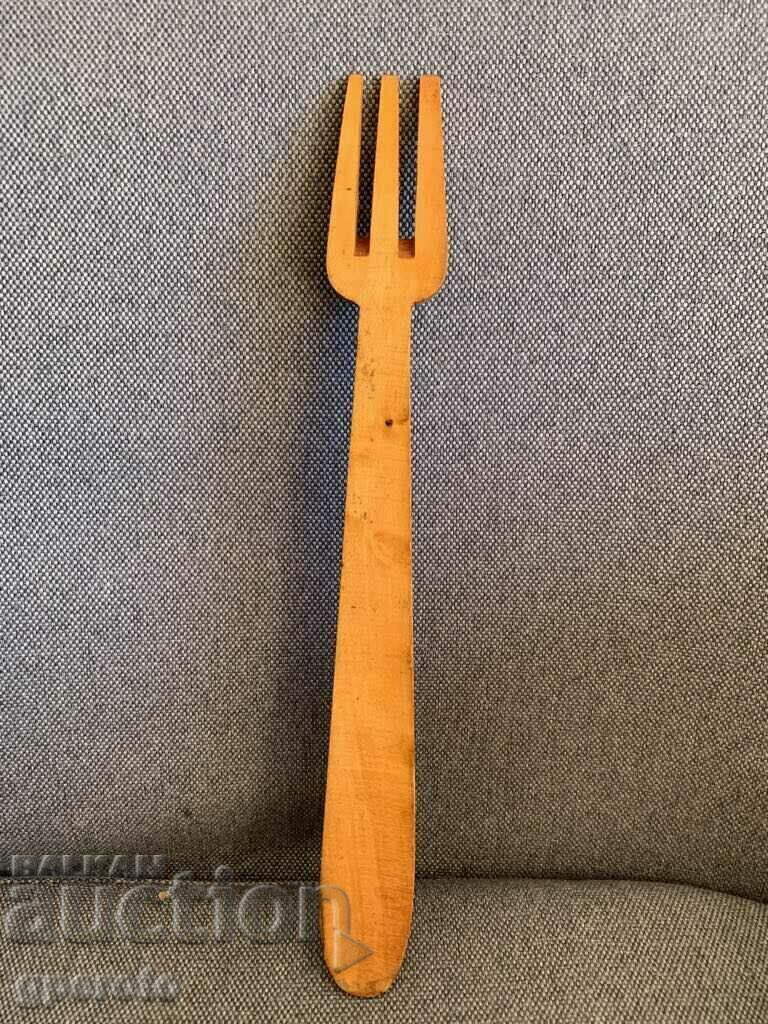 Παράδοση Όμορφο ξύλινο έθνικ βουλγαρικό πιρούνι Παράδοση Όμορφο ξύλινο έθνικ βουλγαρικό πιρούνι