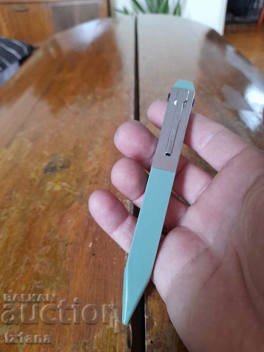 Delivery of Old multicolored ballpoint pen, ballpoint pen, Futura pen Delivery of Old multicolored ballpoint pen, ballpoint pen, Futura pen