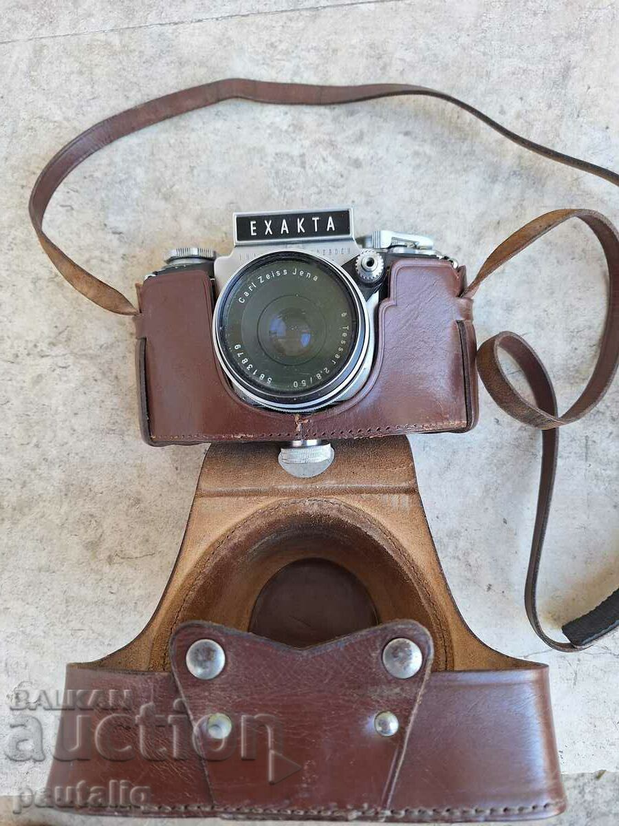 OLD GERMAN EHAKTA CAMERA with price 150.00 BGN | € 76.69 OLD GERMAN EHAKTA CAMERA with price 150.00 BGN | € 76.69
