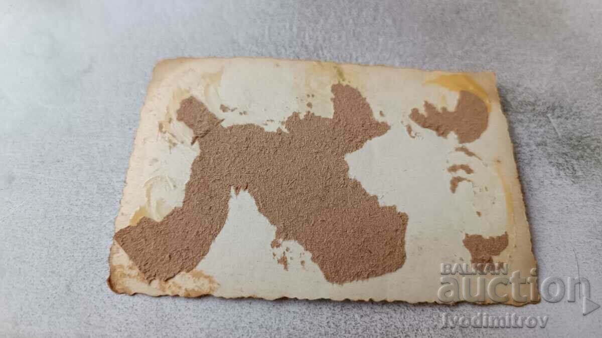 Foto Soldații în maiouri cu preț 1.65 BGN | € 0.84 Foto Soldații în maiouri cu preț 1.65 BGN | € 0.84