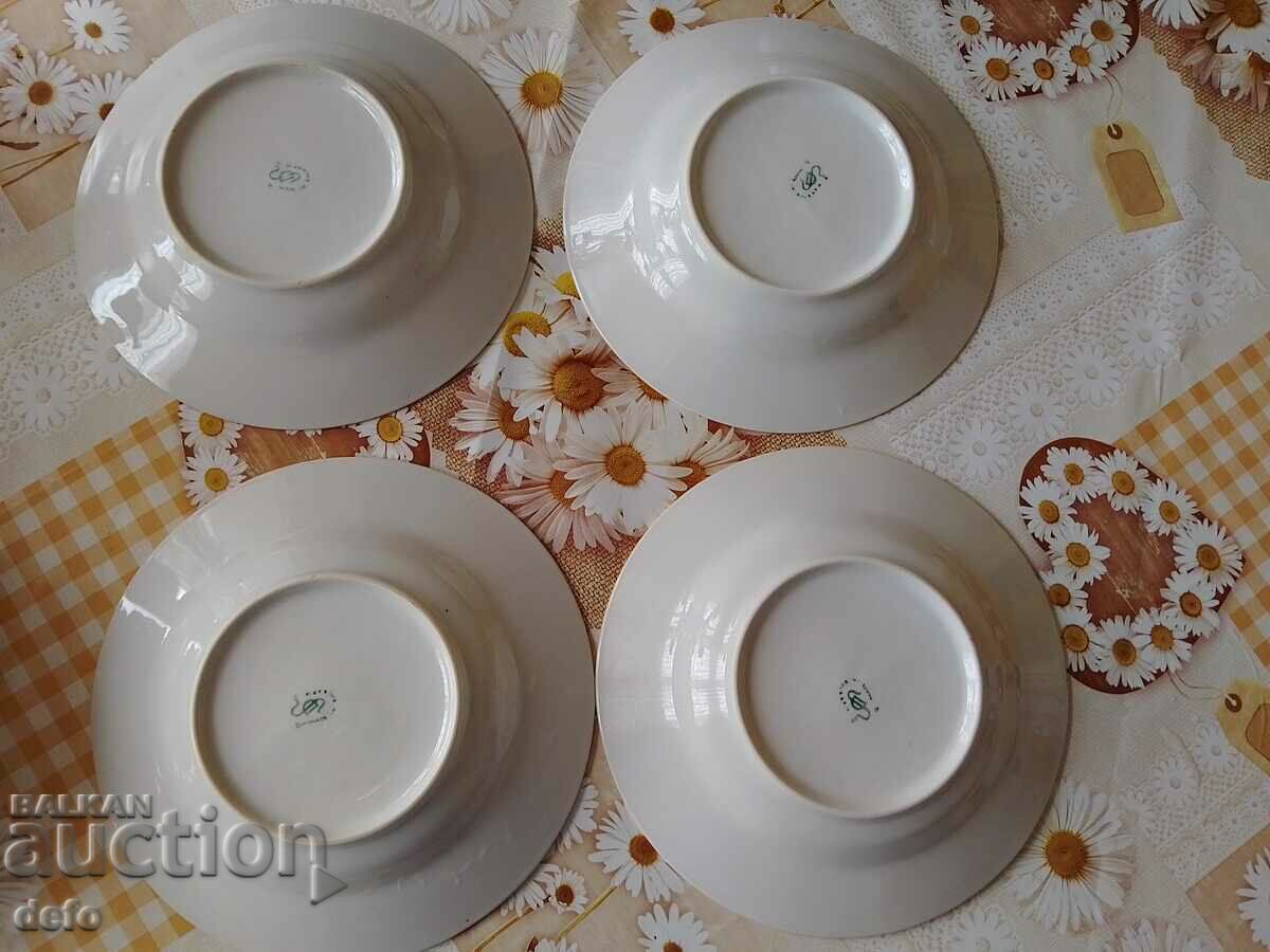 4 plates of Bulgarian porcelain - 5 4 plates of Bulgarian porcelain - 5
