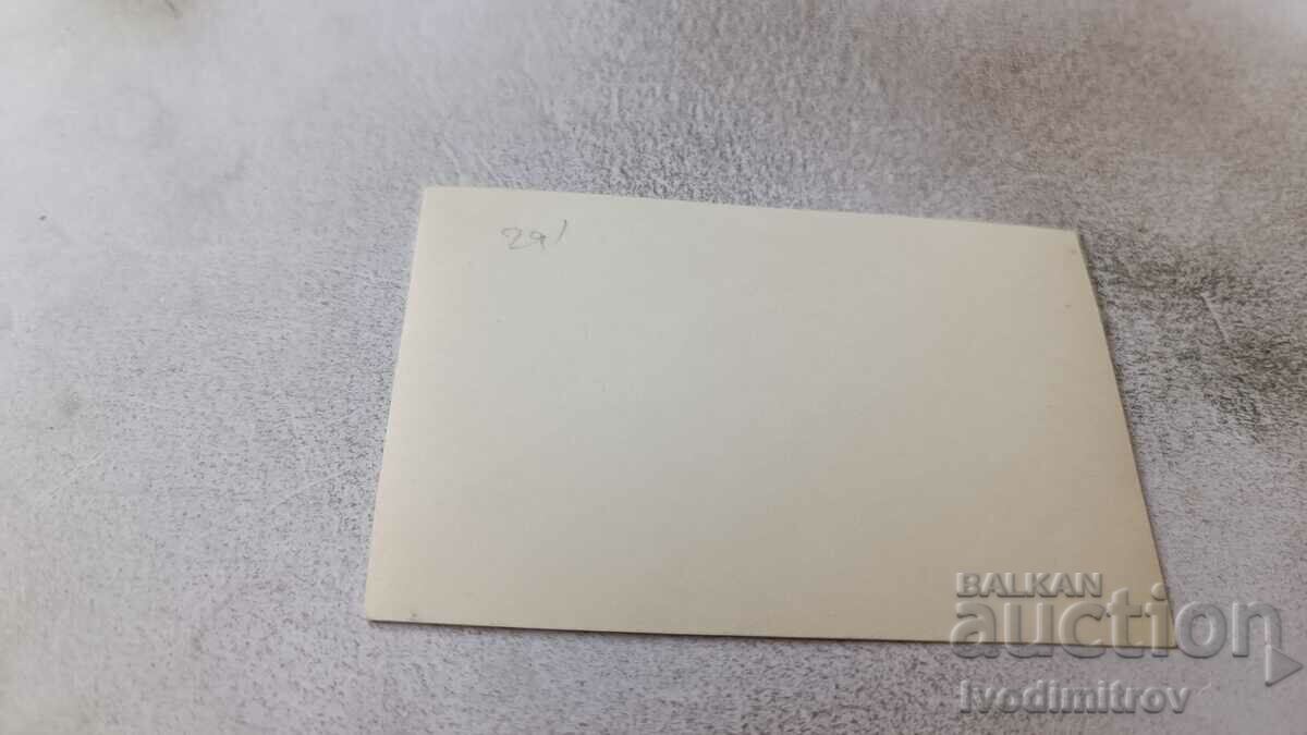 Photo Sofia Men and women through the church of St. Seven digits with price 2.45 BGN | € 1.25 Photo Sofia Men and women through the church of St. Seven digits with price 2.45 BGN | € 1.25