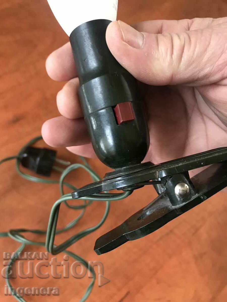 NIGHT LAMP RETRO CLIP BAKELITE KEY SOCKET - 5