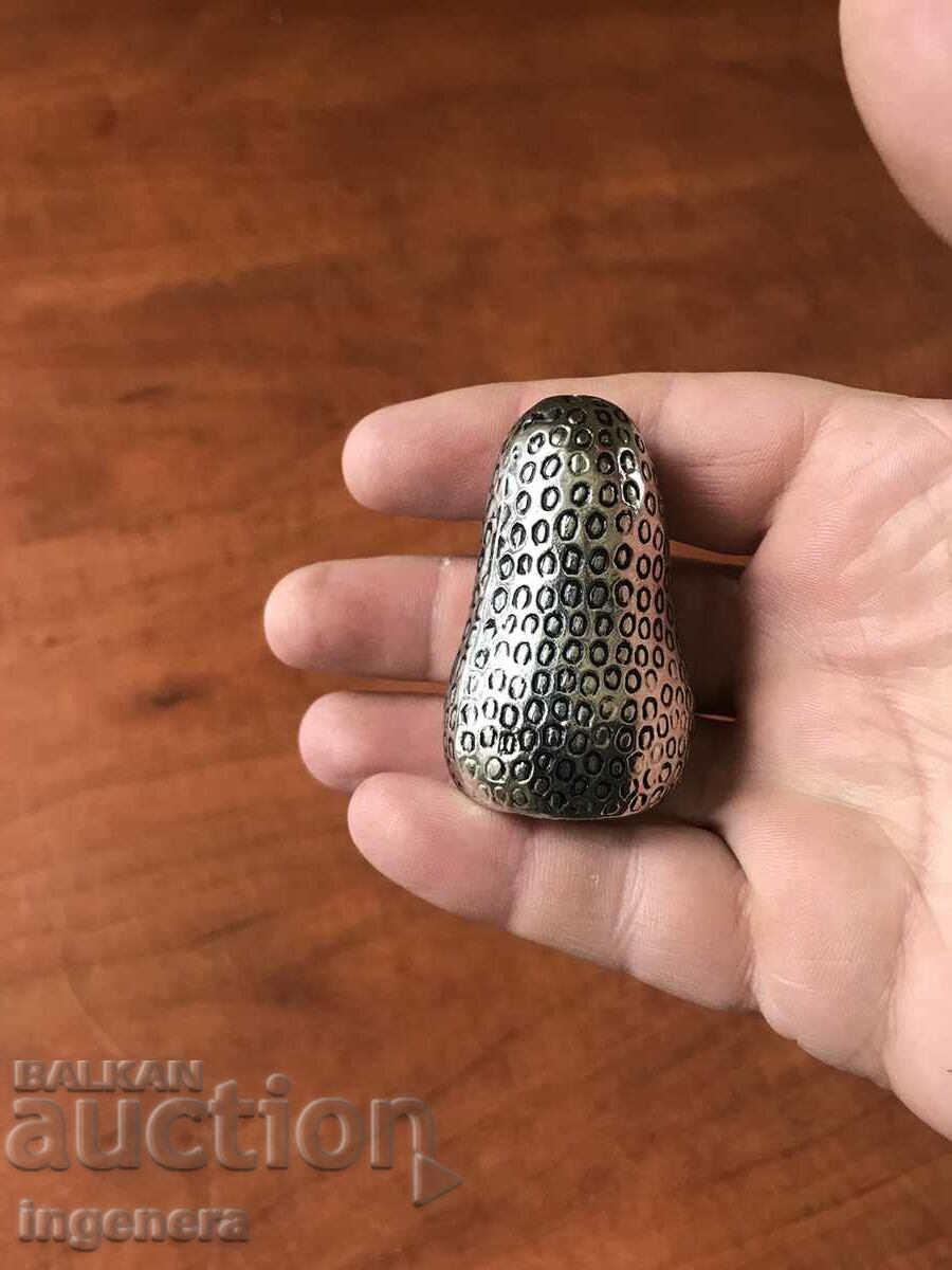 Delivery of METAL SALT SHANK BEAUTIFUL HEAVY AND COMPACT ANTIQUE Delivery of METAL SALT SHANK BEAUTIFUL HEAVY AND COMPACT ANTIQUE