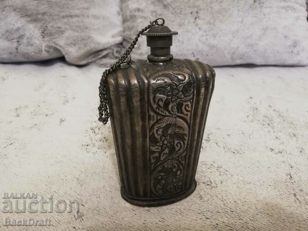 OLD AUTHENTIC FLORAL PAVOUR, POWDER BOX, REFUNDS with price 288.00 BGN | € 147.25 OLD AUTHENTIC FLORAL PAVOUR, POWDER BOX, REFUNDS with price 288.00 BGN | € 147.25