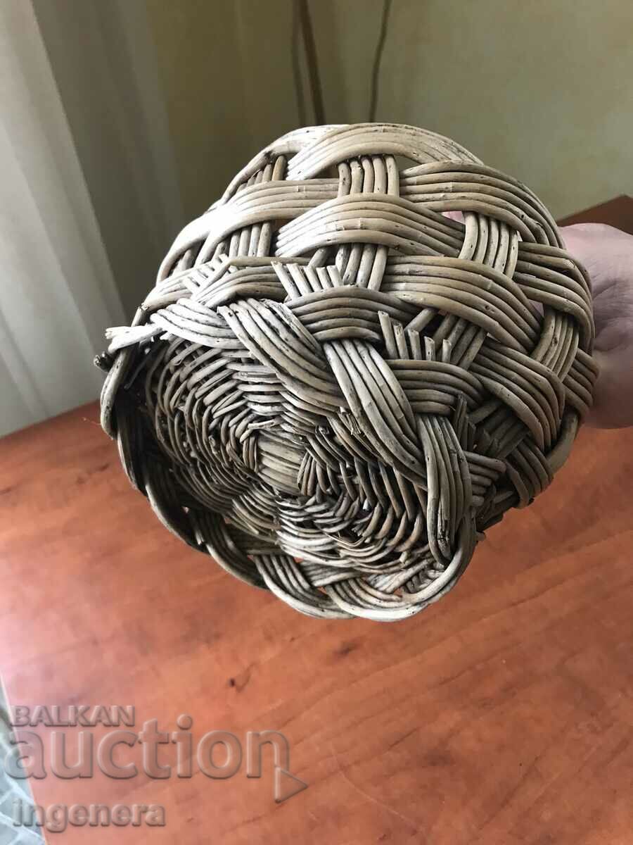 Auction BASKET BASKET WITTLED ANTIQUE WOOD Auction BASKET BASKET WITTLED ANTIQUE WOOD