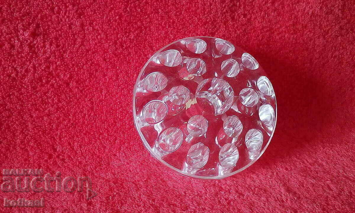 Delivery of Solid glass souvenir pen holder