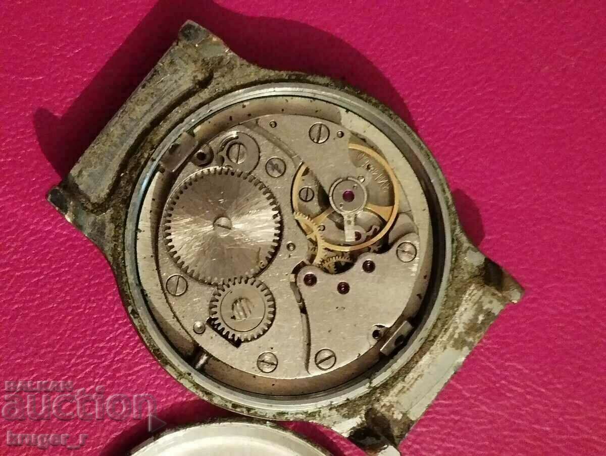 VICTORY clock - 5 VICTORY clock - 5