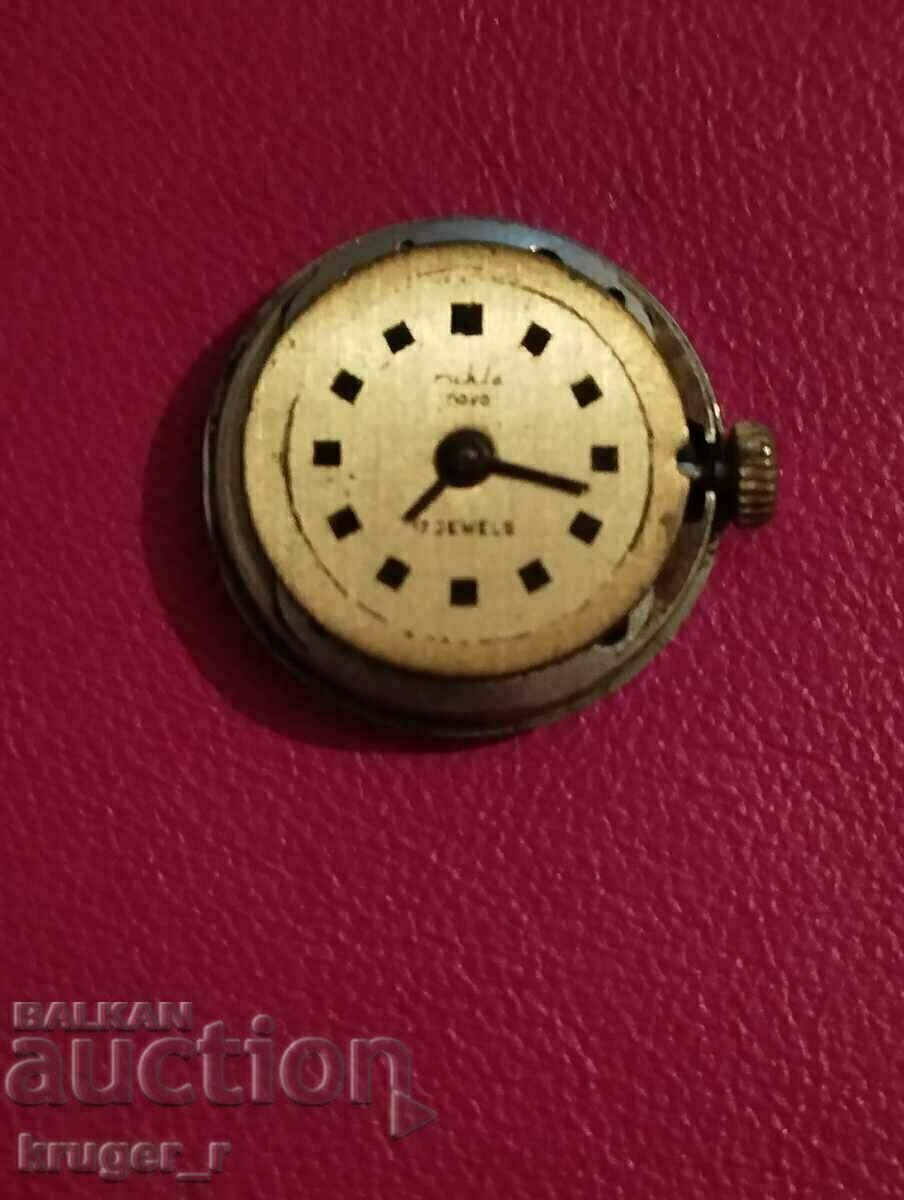 Mașină de la RUHLA NOVA cu preț 8.00 BGN | € 4.09 Mașină de la RUHLA NOVA cu preț 8.00 BGN | € 4.09