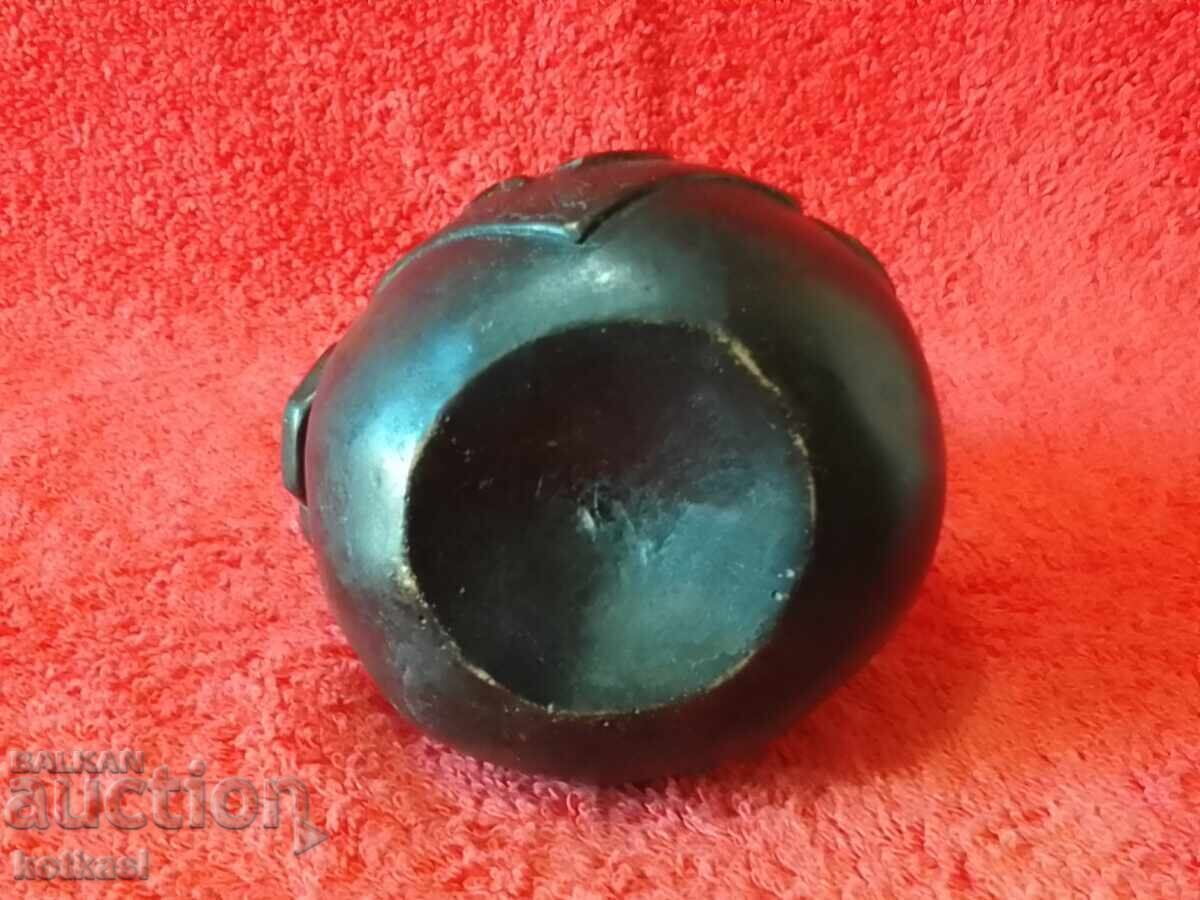 Veche figură din bronz Sobolan pe fructe - 6 Veche figură din bronz Sobolan pe fructe - 6