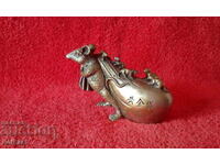Metal bronze figure Rat with cubs pulling a full sack Asia