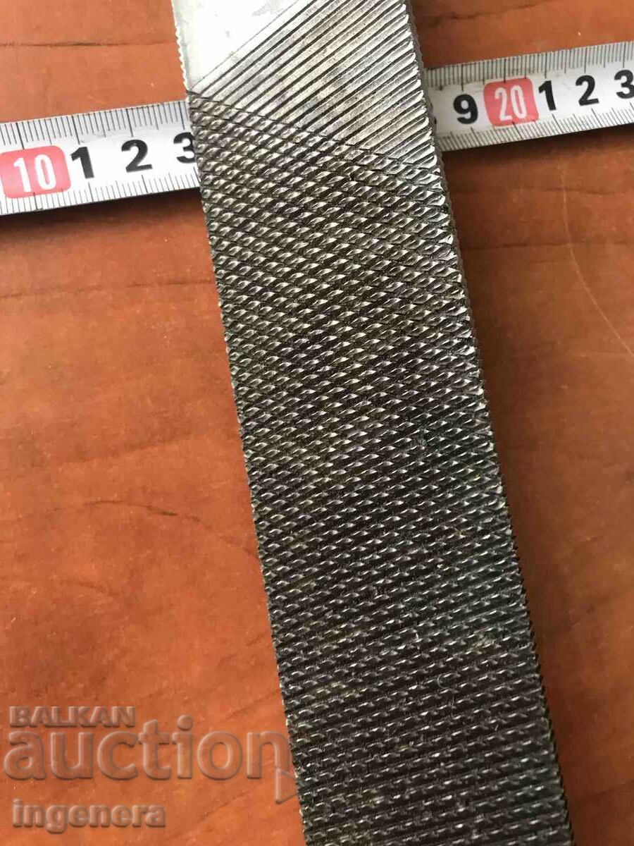 HOOF FILE "Heller Red Tang" BRAND MARKED TOOL with price 65.00 BGN | € 33.23 HOOF FILE "Heller Red Tang" BRAND MARKED TOOL with price 65.00 BGN | € 33.23