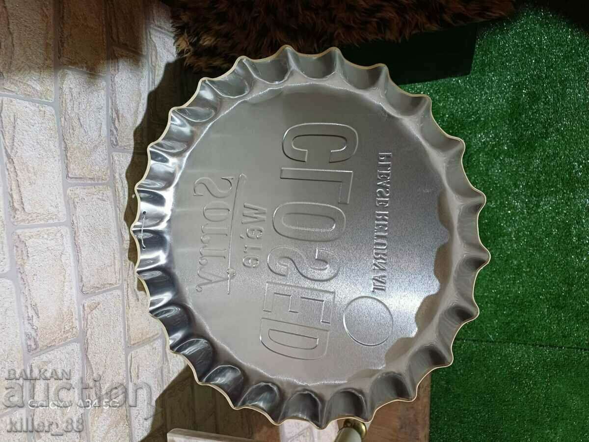 Metal plate in the form of a cap Closed with price 55.00 BGN | € 28.12 Metal plate in the form of a cap Closed with price 55.00 BGN | € 28.12