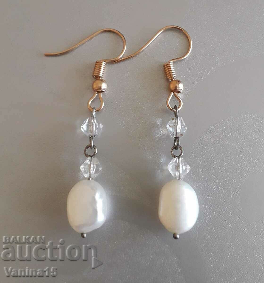 Imported earrings with natural pearls