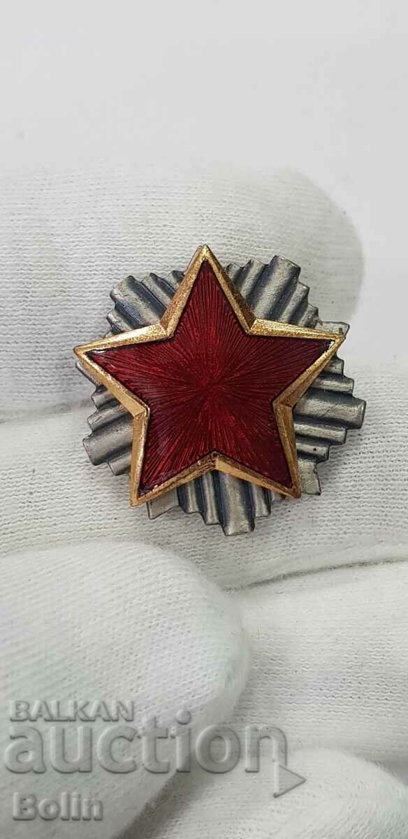 Югославска червена звезда знак, кокарда с емайл