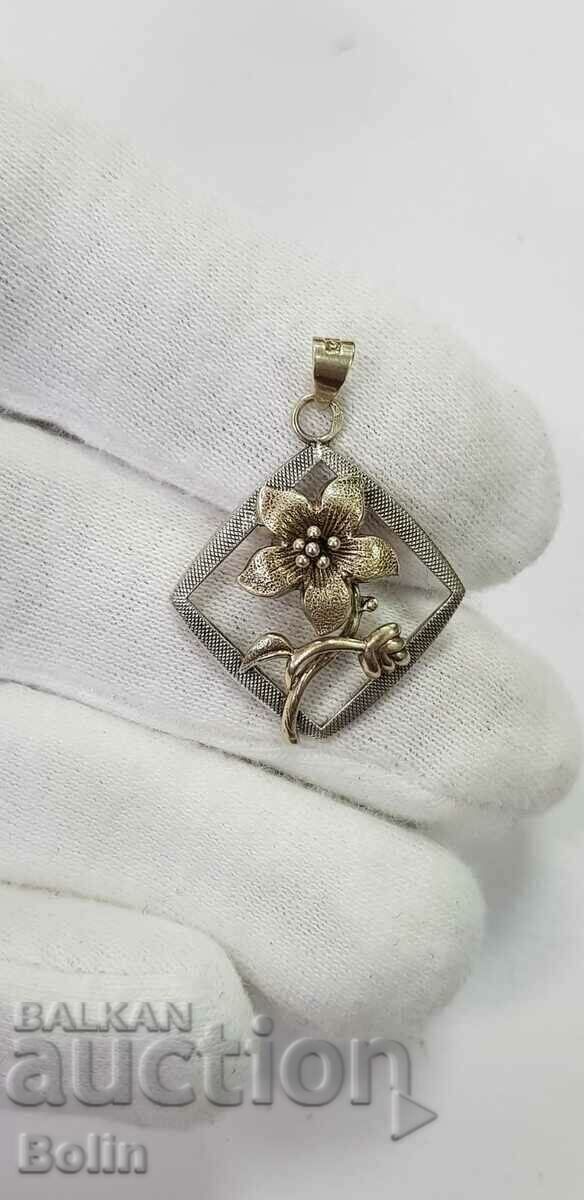 Beautiful silver flower medallion with gilding - Europe with price 130.00 BGN | € 66.47