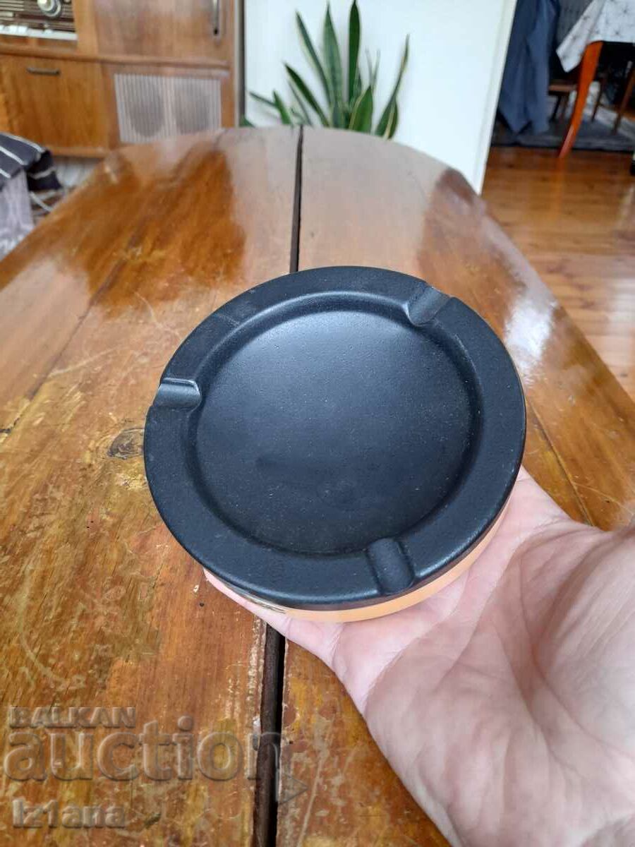 Old ashtray Pamukotex with price 25.00 BGN | € 12.78 Old ashtray Pamukotex with price 25.00 BGN | € 12.78
