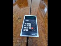 Стар калкулатор 8025