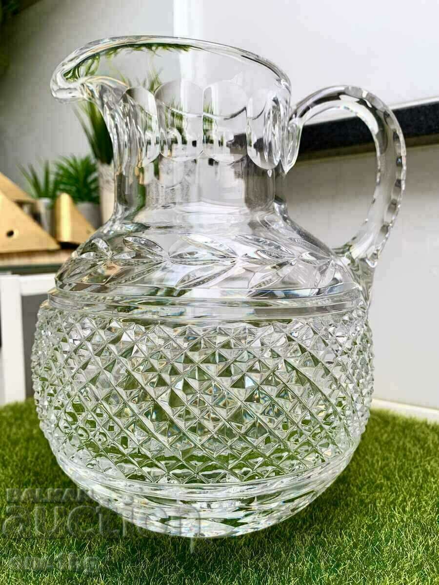 Strange Crystal Jug for drinks 1.5 l