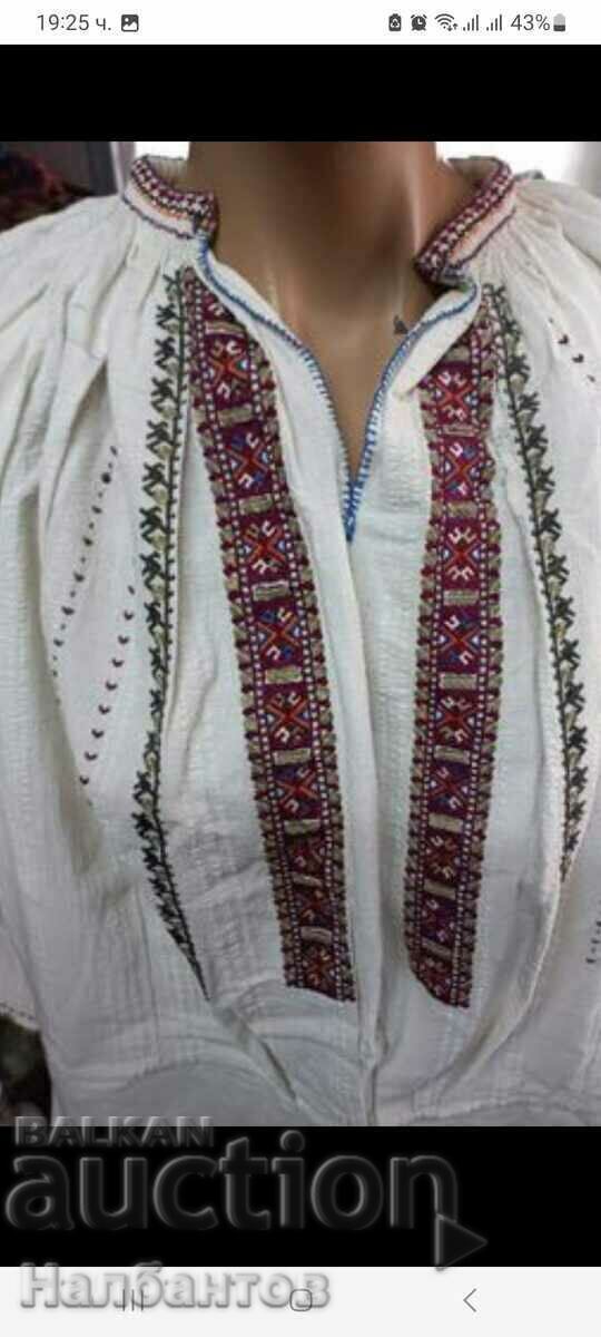 OLD CROATIAN WOMEN'S SHIRT COSTUME with price 650.00 BGN | € 332.34 OLD CROATIAN WOMEN'S SHIRT COSTUME with price 650.00 BGN | € 332.34