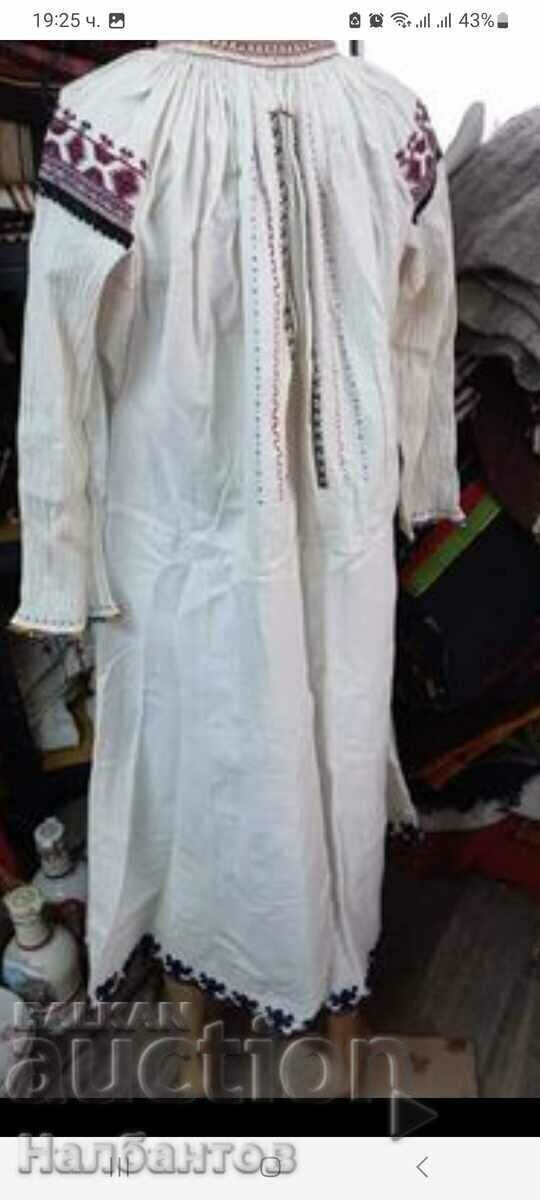 OLD CROATIAN WOMEN'S SHIRT COSTUME - 5 OLD CROATIAN WOMEN'S SHIRT COSTUME - 5