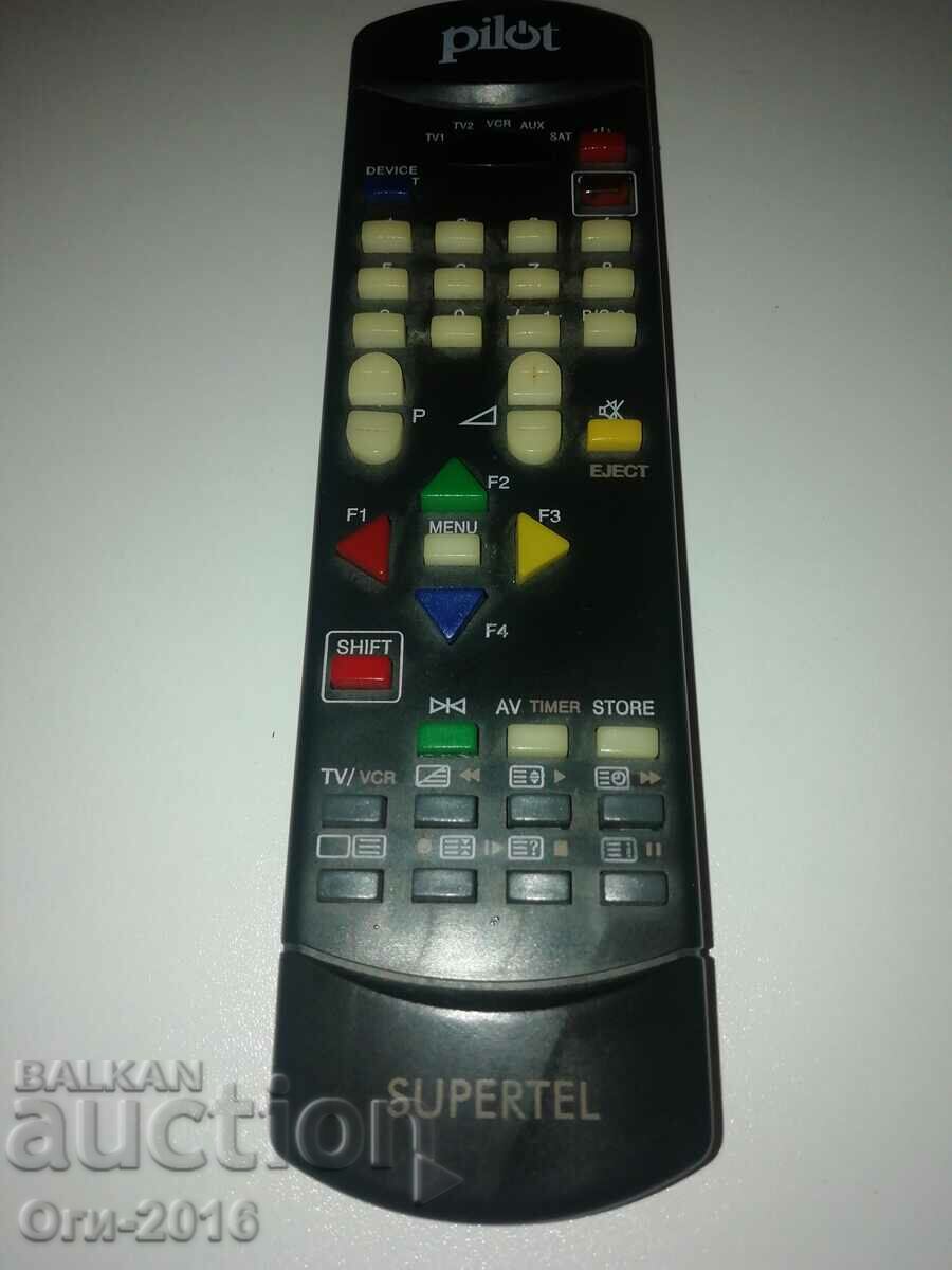 Licitație Universal Remote Pilot supertel