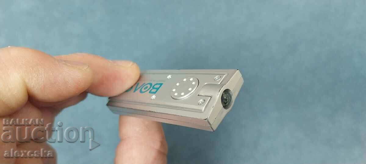 Auction Collectible key chain Auction Collectible key chain