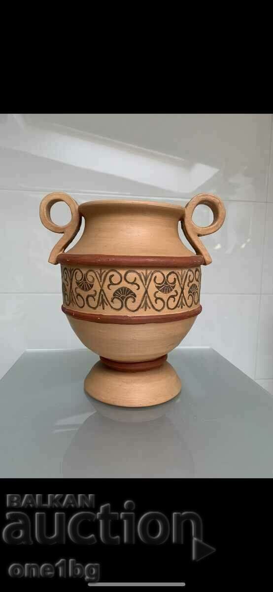 Etruscan Vase - Museum reproduction from Italy