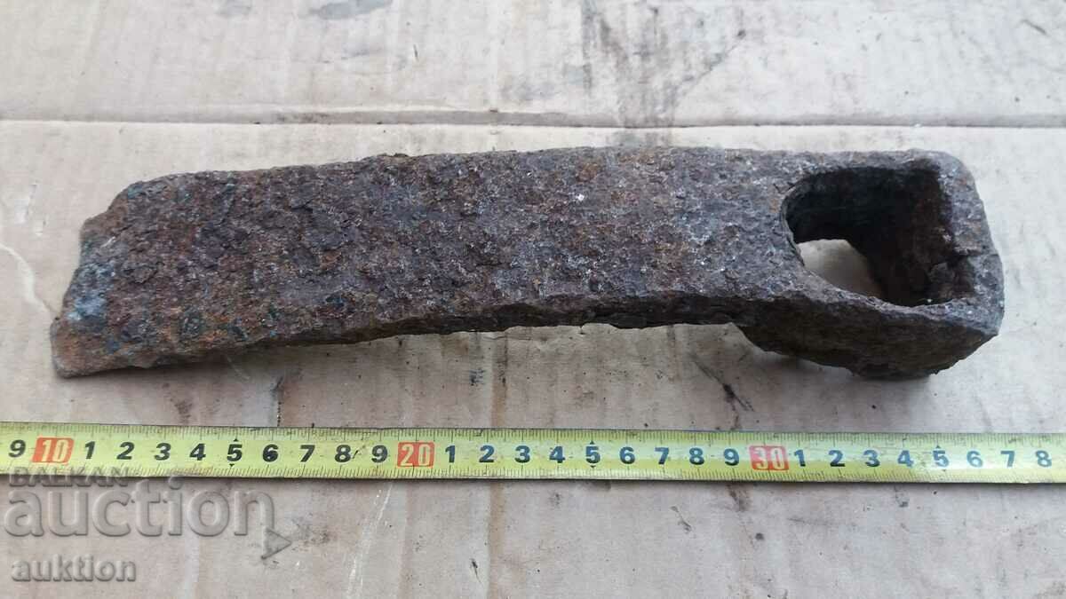 ΠΑΛΙΟ ΕΡΓΑΛΕΙΟ - ΑΞΙ με τιμή 4.99 BGN | € 2.55 ΠΑΛΙΟ ΕΡΓΑΛΕΙΟ - ΑΞΙ με τιμή 4.99 BGN | € 2.55