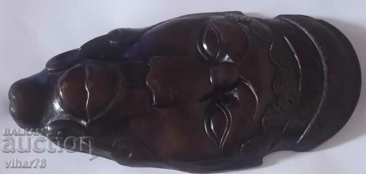 Delivery of Old wooden wall mask Delivery of Old wooden wall mask