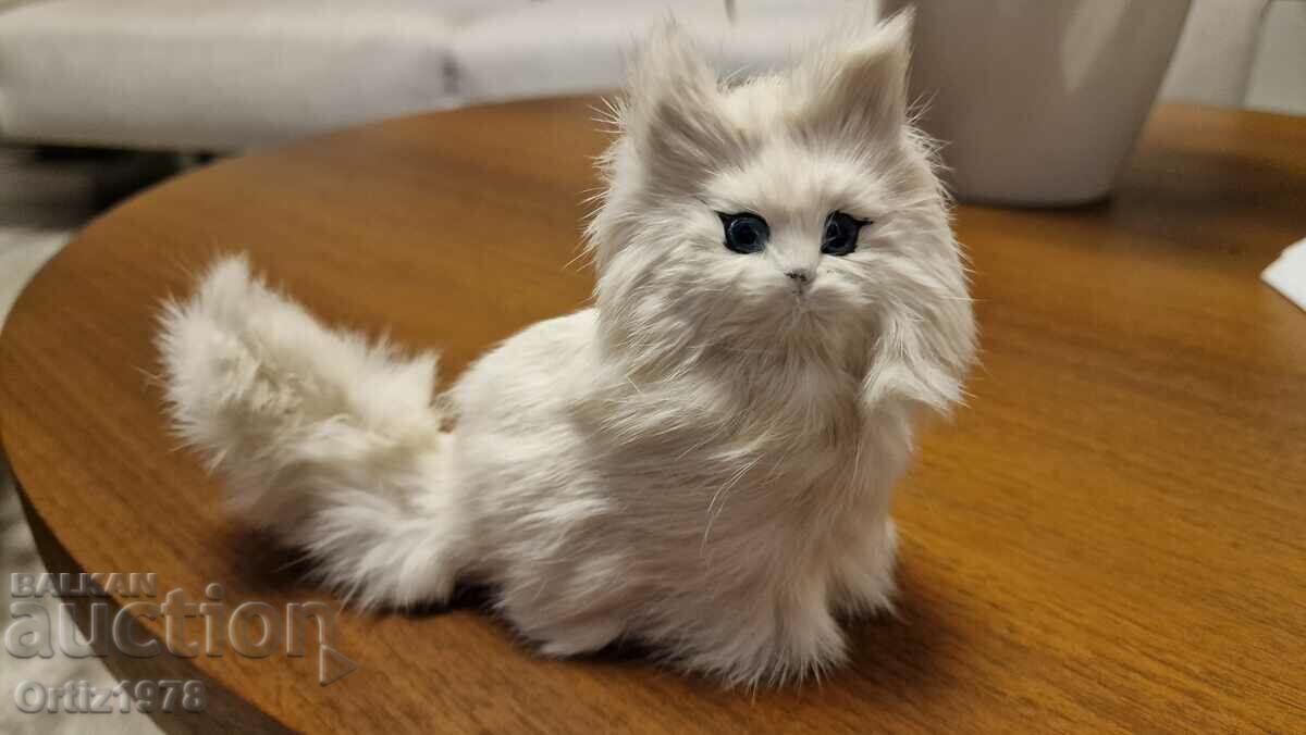 Kitten – Natural hair, handmade.