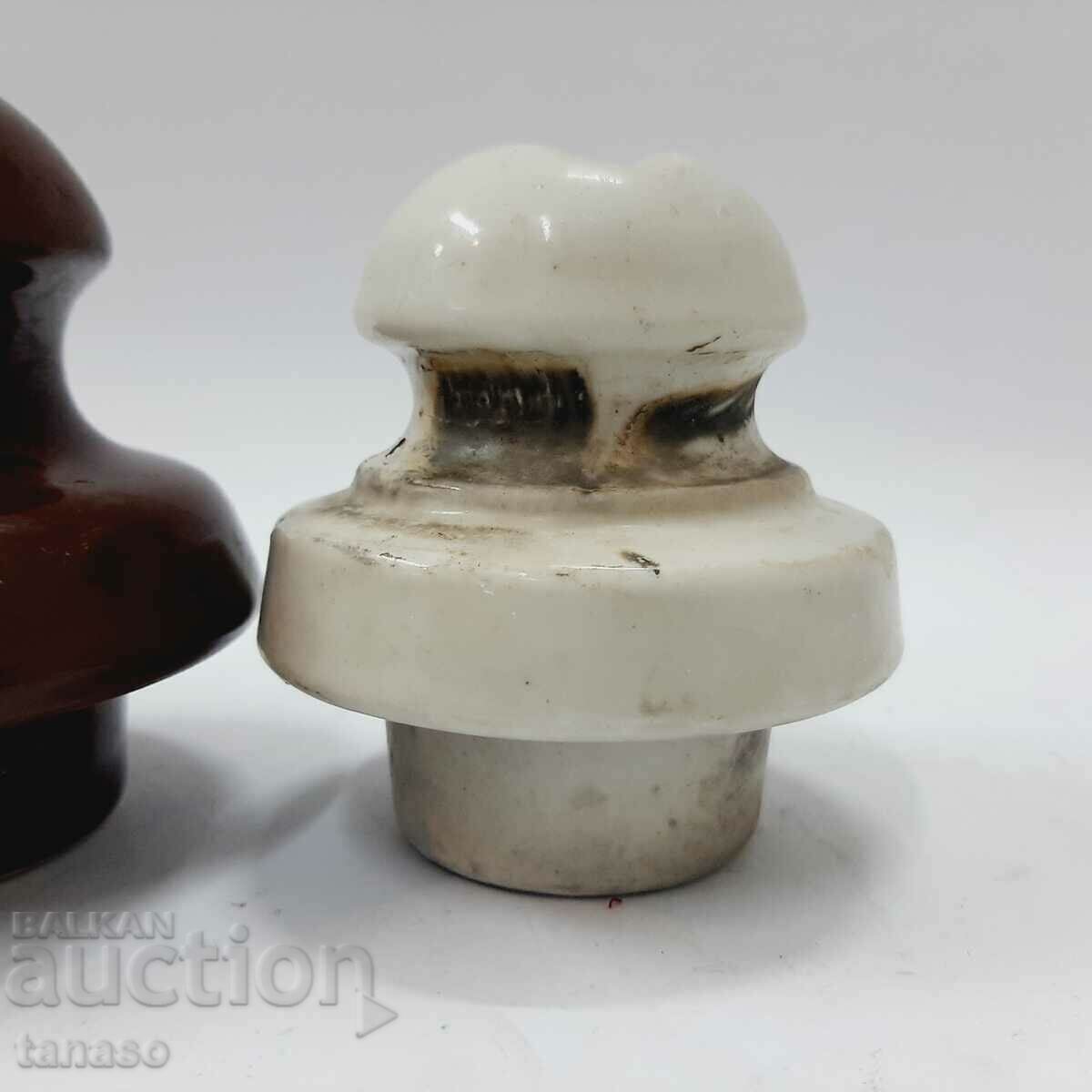 Delivery of Old porcelain insulators(9.3)