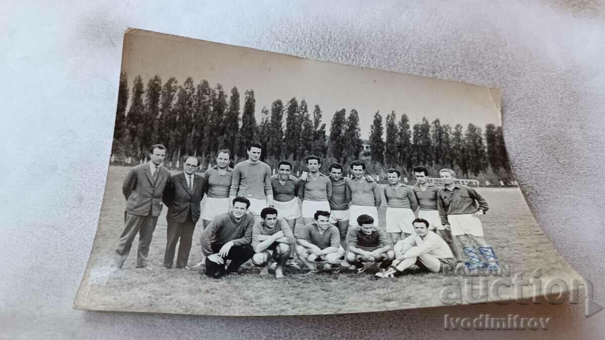 Photo Football team and managers of the stadium