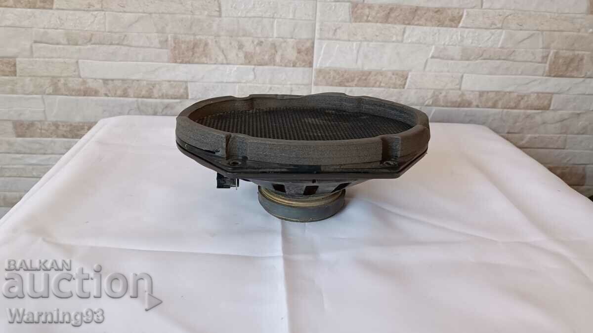 Difuzor auto - Ford Focus - 1998-2002. cu preț € 7.00 | 13.69 BGN Difuzor auto - Ford Focus - 1998-2002. cu preț € 7.00 | 13.69 BGN