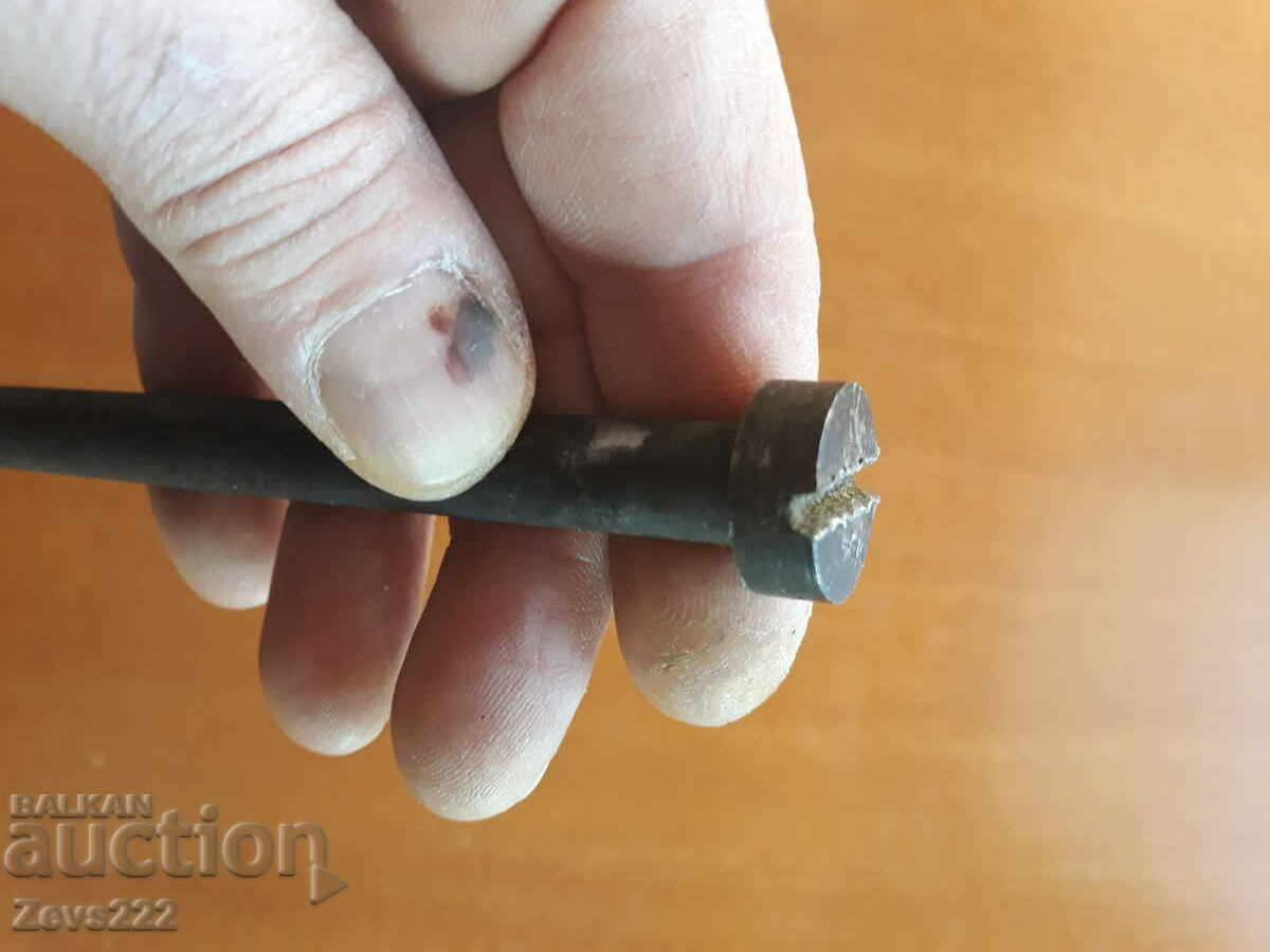 Μπουλόνι για Martinka RRR με τιμή 50.00 BGN | € 25.56