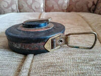 Old leather tape measure, tape measure with metal tape 10 m (10.3)